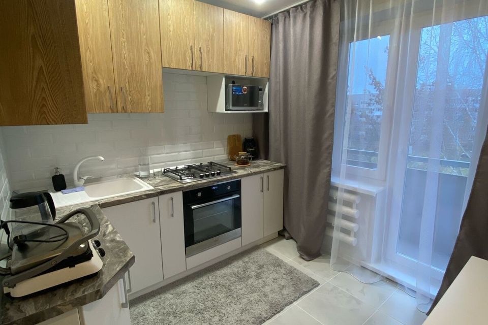 Продаётся 1-комнатная квартира, 32 м²