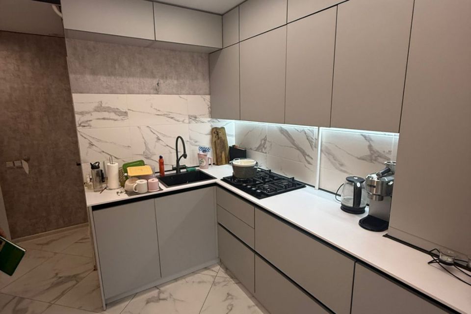 Продаётся 2-комнатная квартира, 50.5 м²