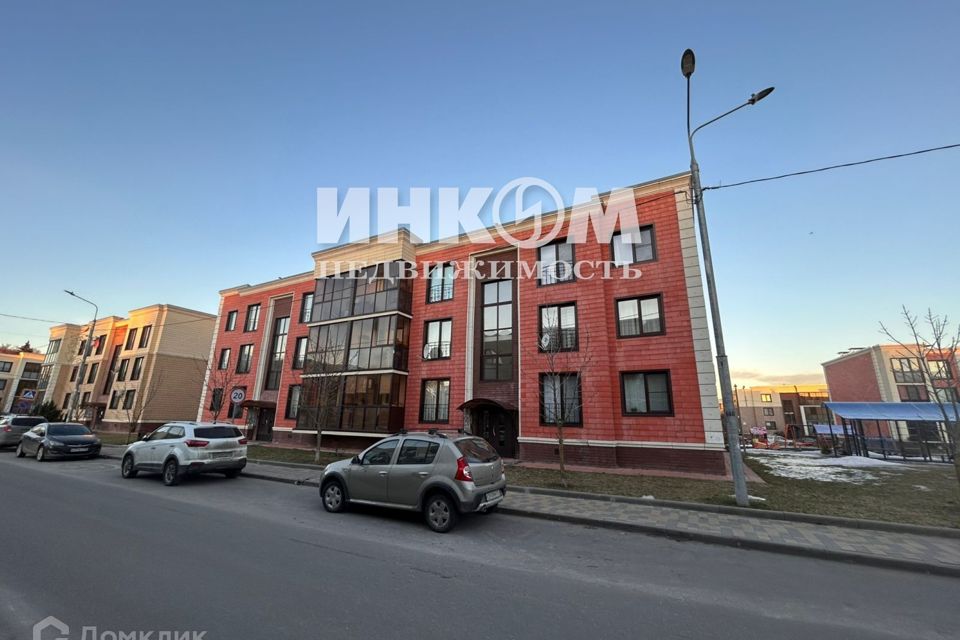 Продаётся 2-комнатная квартира, 63.4 м²