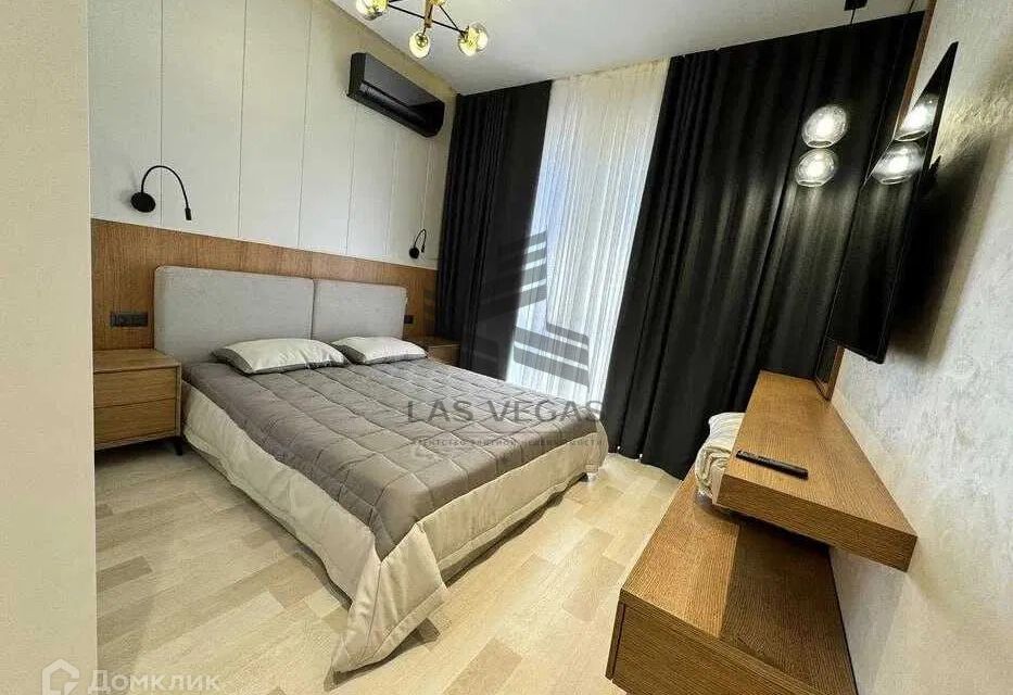 Сдаётся 2-комнатная квартира, 90 м²