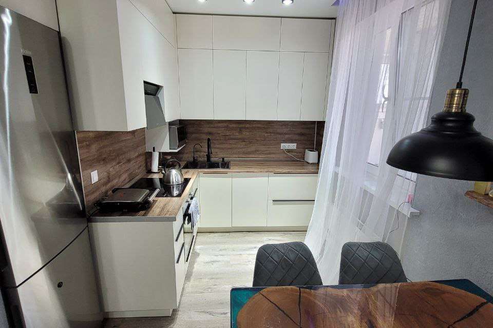 Продаётся 2-комнатная квартира, 65 м²