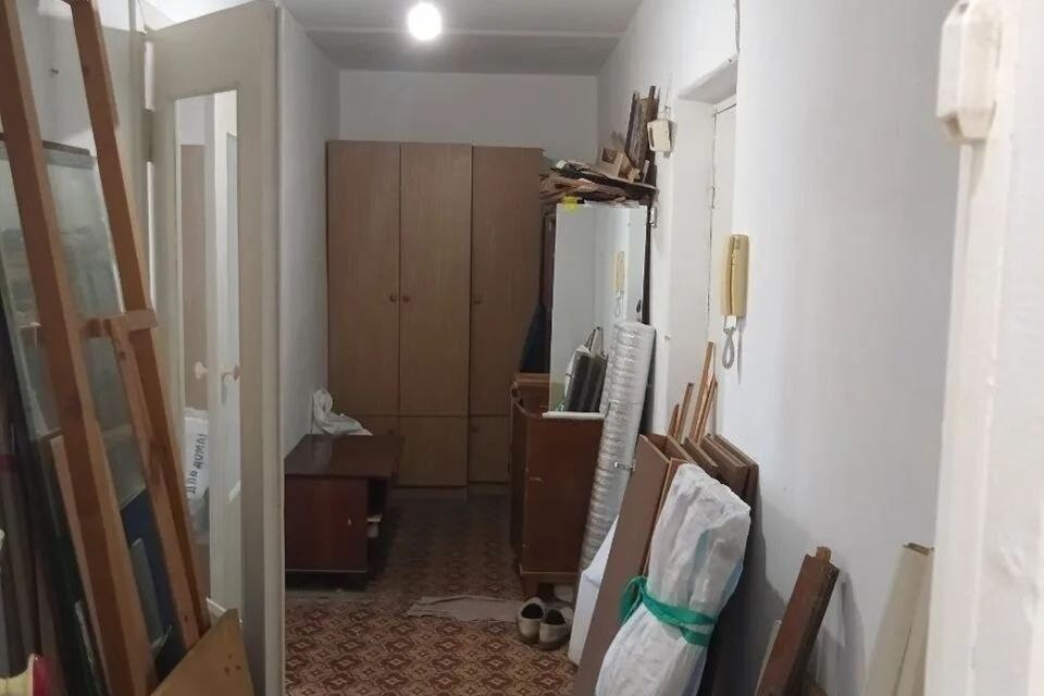 Продаётся 1-комнатная квартира, 40.2 м²
