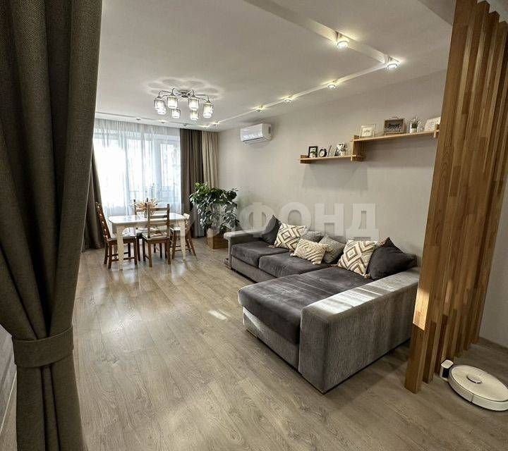 Продаётся 3-комнатная квартира, 77.6 м²