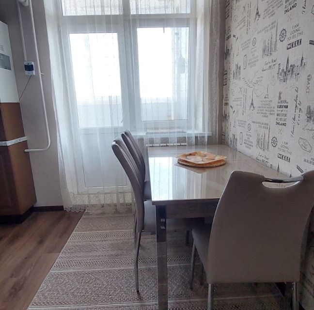 Продаётся 1-комнатная квартира, 41 м²