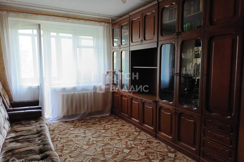 Продаётся 3-комнатная квартира, 51.5 м²