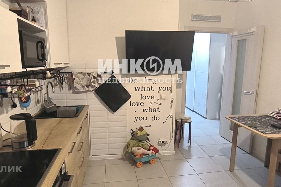 Продаётся 1-комнатная квартира, 40.2 м²