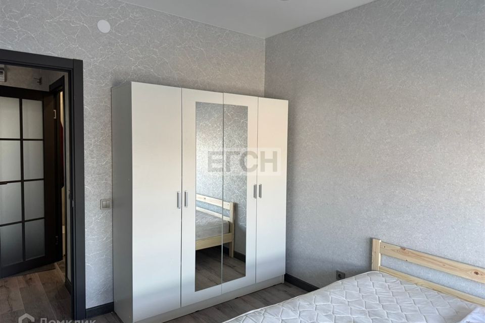 Продаётся 1-комнатная квартира, 38.8 м²