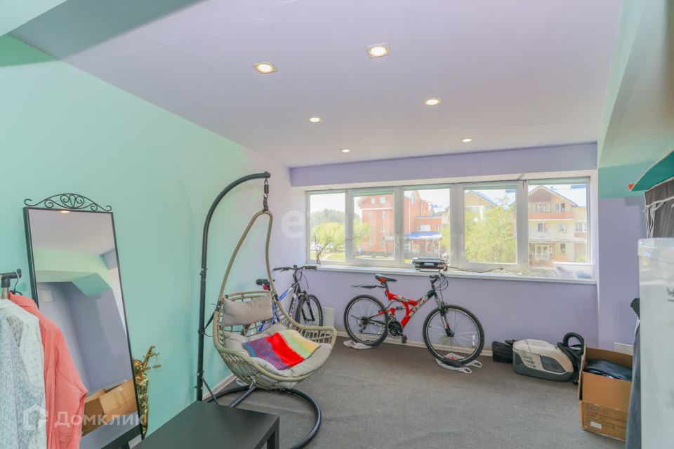 Продаётся 3-комнатная квартира, 97 м²