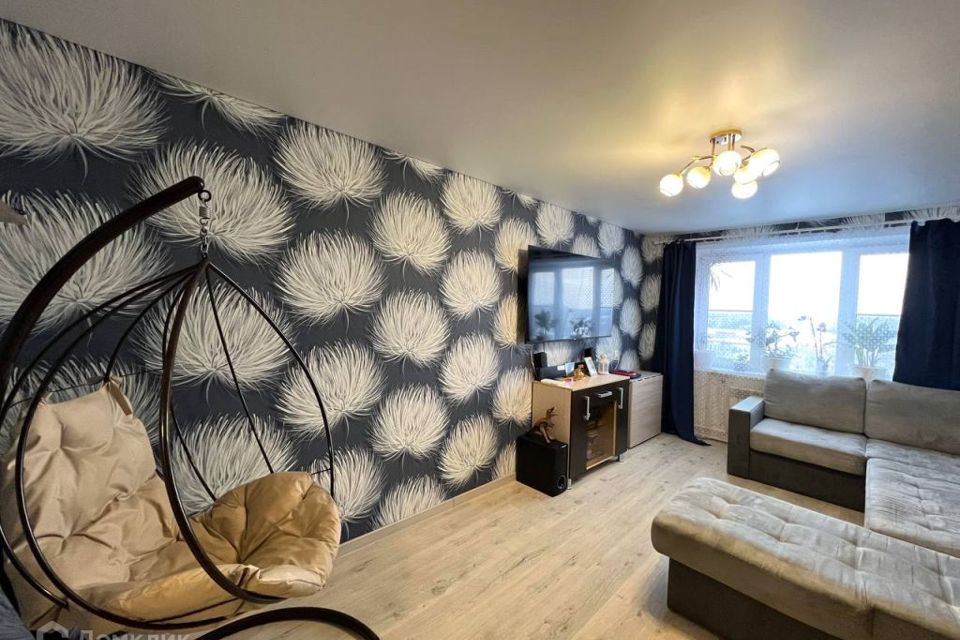 Продаётся 4-комнатная квартира, 77.8 м²