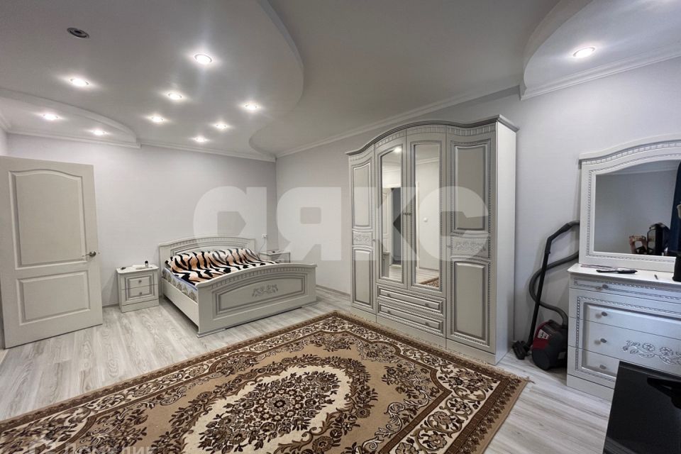 Продаётся 3-комнатная квартира, 83 м²