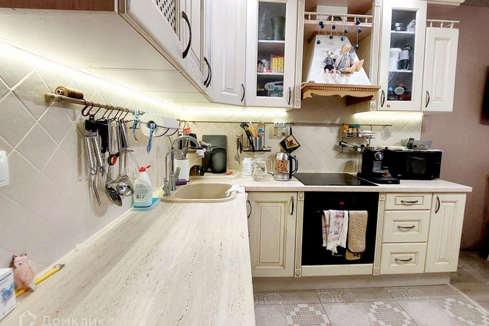 Продаётся 2-комнатная квартира, 71.4 м²