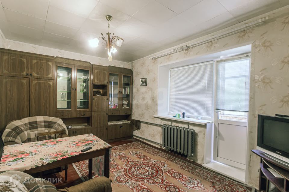 Продаётся 2-комнатная квартира, 41.8 м²