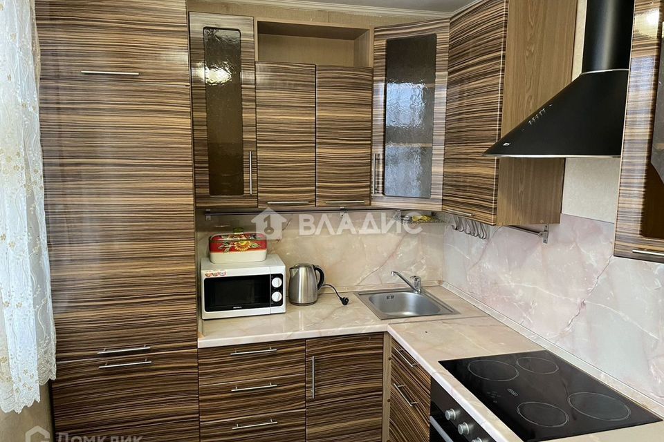 Продаётся 1-комнатная квартира, 37.9 м²