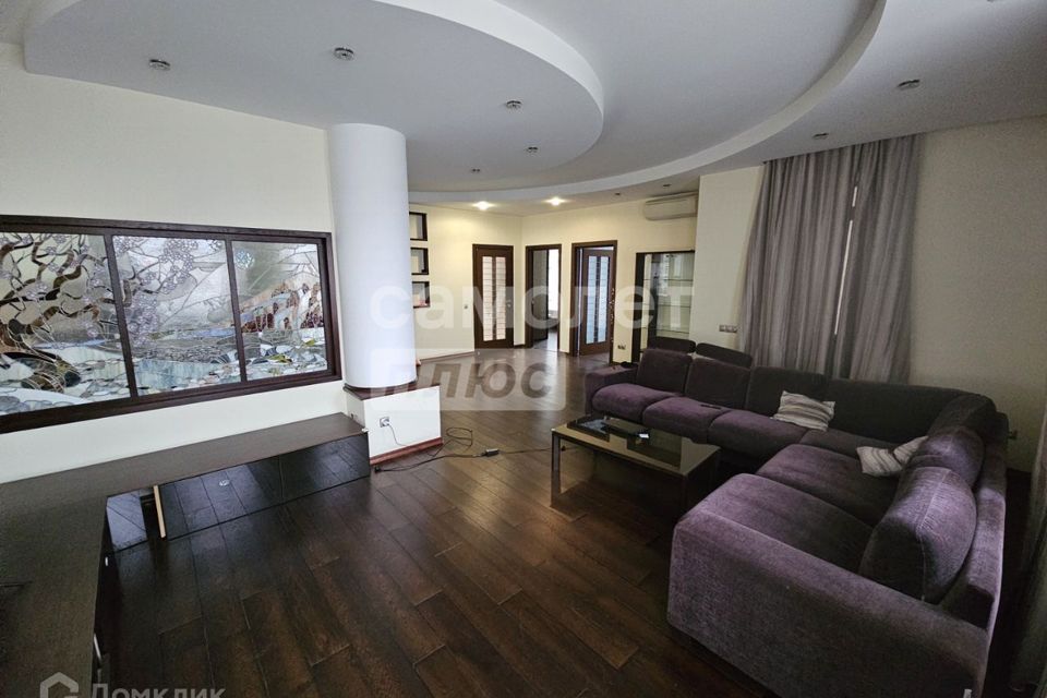 Сдаётся 3-комнатная квартира, 120 м²