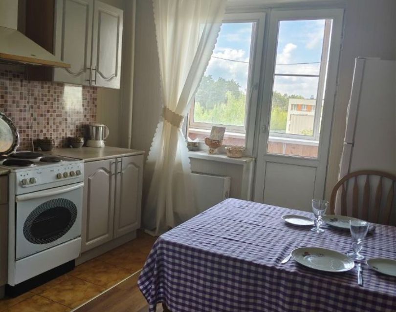 Продаётся 1-комнатная квартира, 41 м²