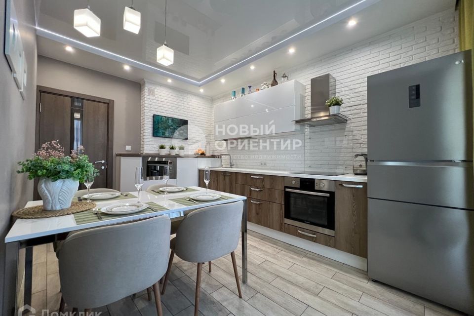 Продаётся 2-комнатная квартира, 59.7 м²