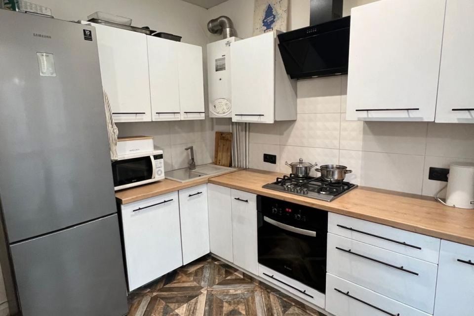 Продаётся 2-комнатная квартира, 55.4 м²