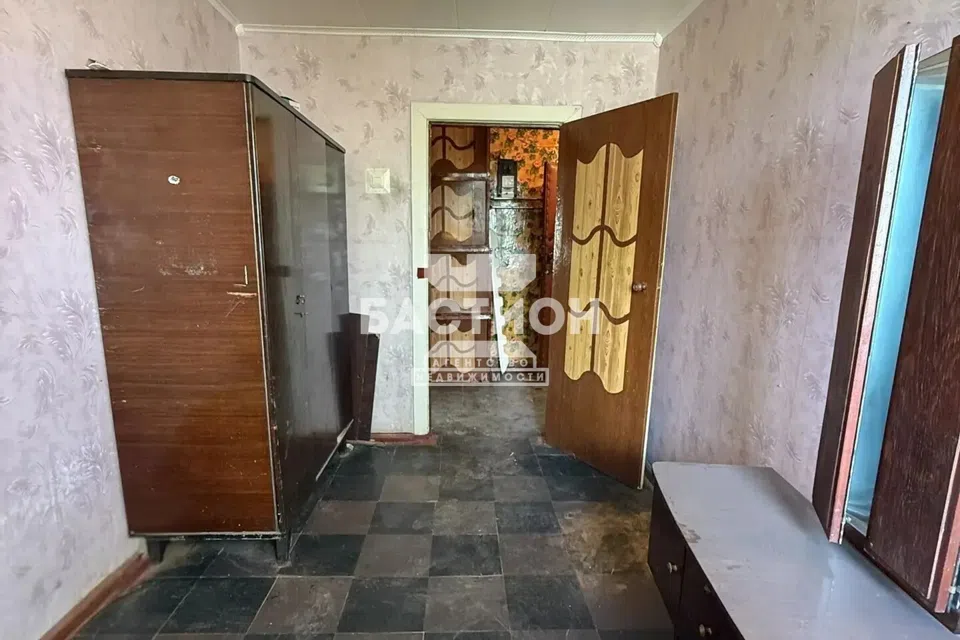 Продаётся 3-комнатная квартира, 51.1 м²