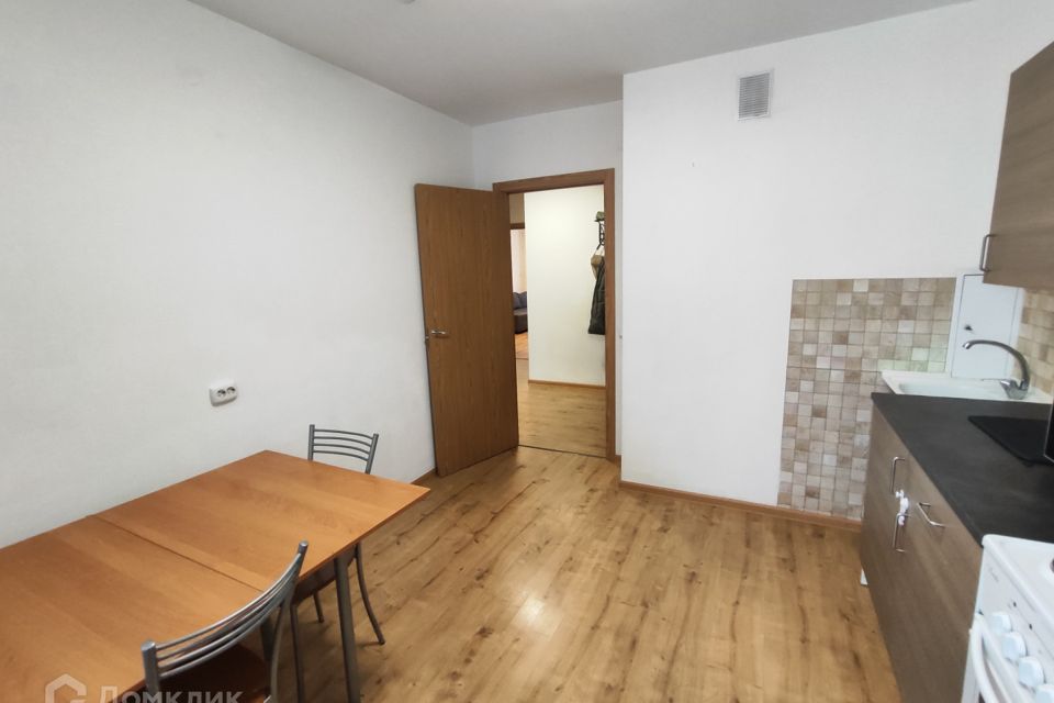 Сдаётся 2-комнатная квартира, 53 м²