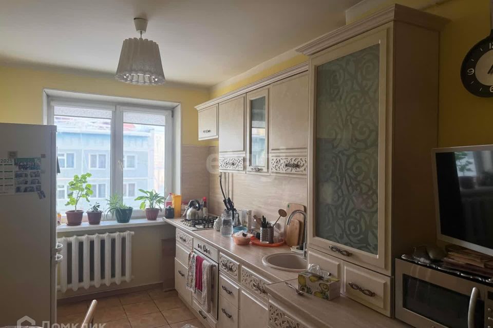 Продаётся 4-комнатная квартира, 71.5 м²