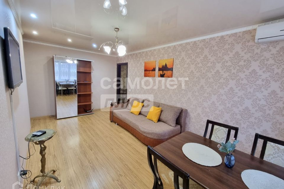 Продаётся 3-комнатная квартира, 54.1 м²