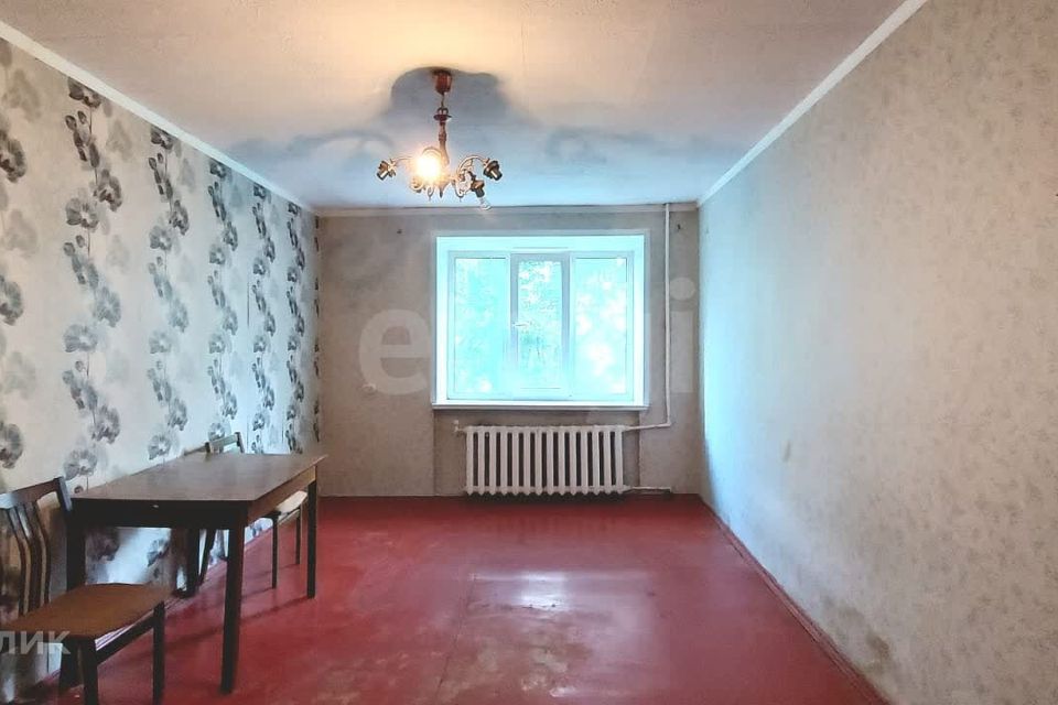 Продаётся комната в 1-комн. квартире, 18.1 м²