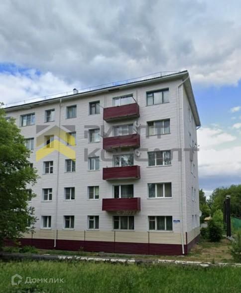 Продаётся 4-комнатная квартира, 58.9 м²
