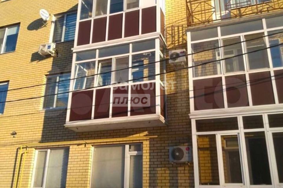 Продаётся 1-комнатная квартира, 49.7 м²