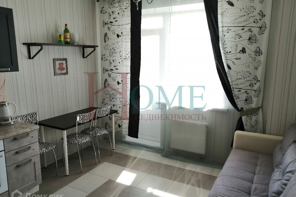 Сдаётся 2-комнатная квартира, 40 м²