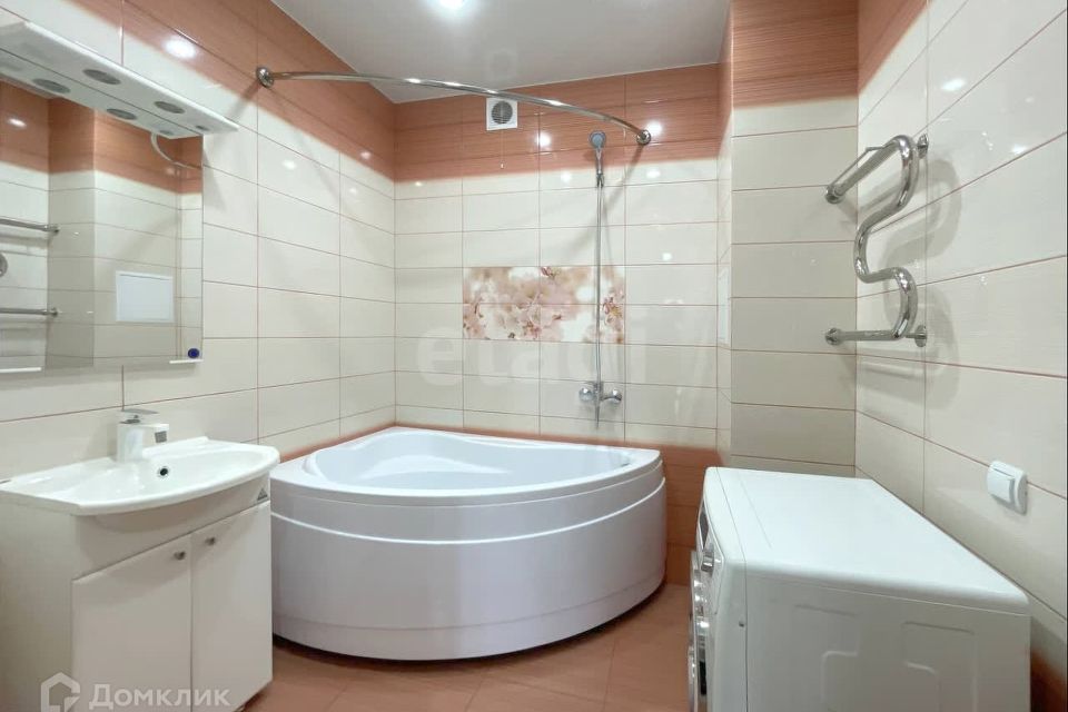 Продаётся 2-комнатная квартира, 58 м²