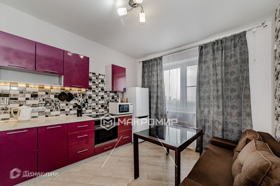 Сдаётся 1-комнатная квартира, 48 м²
