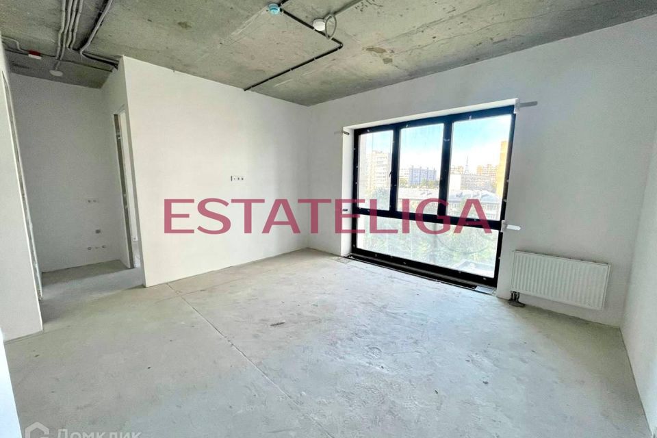 Продаётся 1-комнатная квартира, 47.3 м²