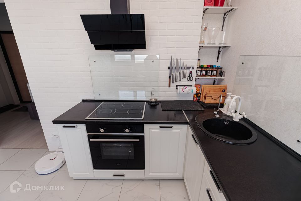 Продаётся 2-комнатная квартира, 49.2 м²