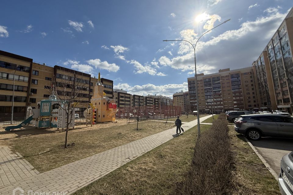Продаётся 1-комнатная квартира, 40.8 м²