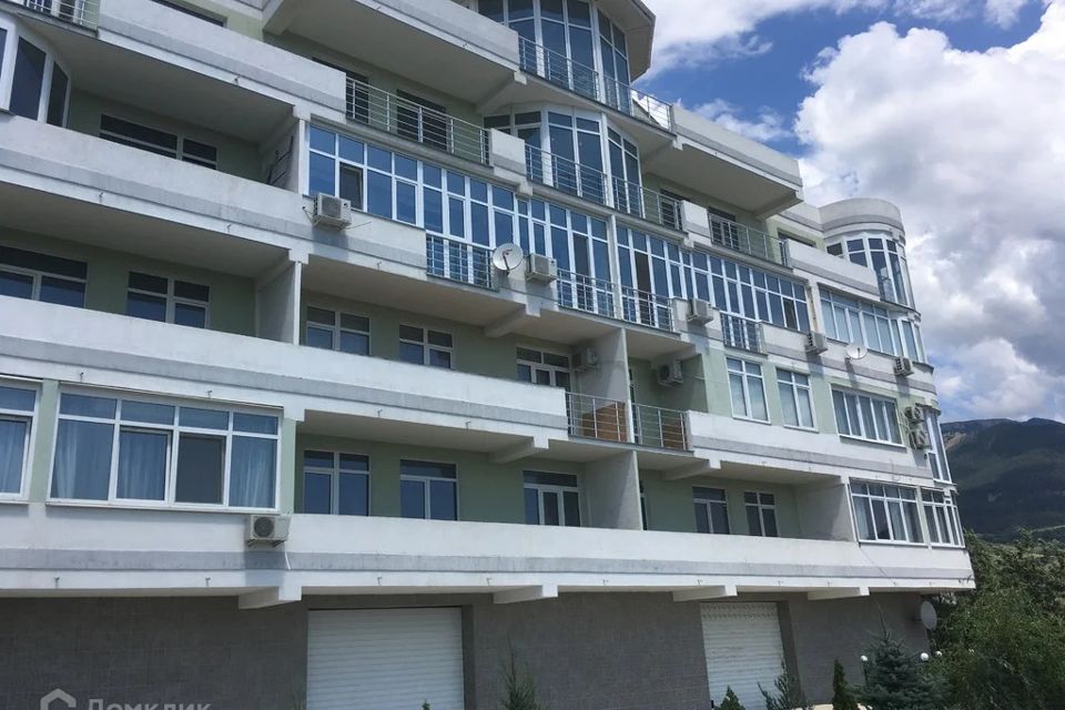 Продаётся 3-комнатная квартира, 64.7 м²