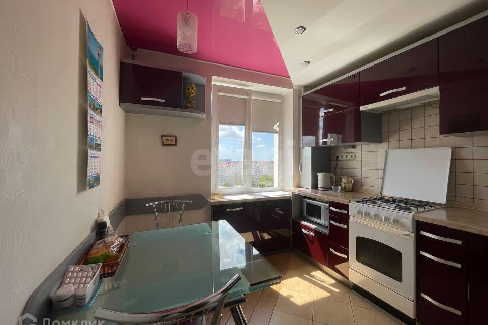 Продаётся 2-комнатная квартира, 55.4 м²