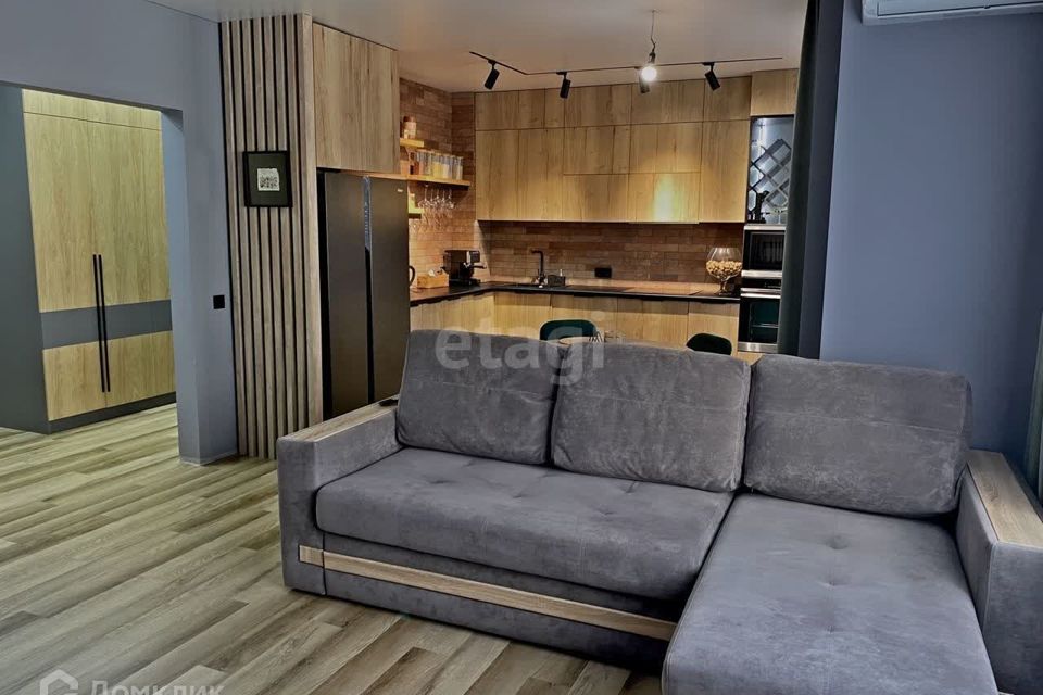 Продаётся 3-комнатная квартира, 76.9 м²