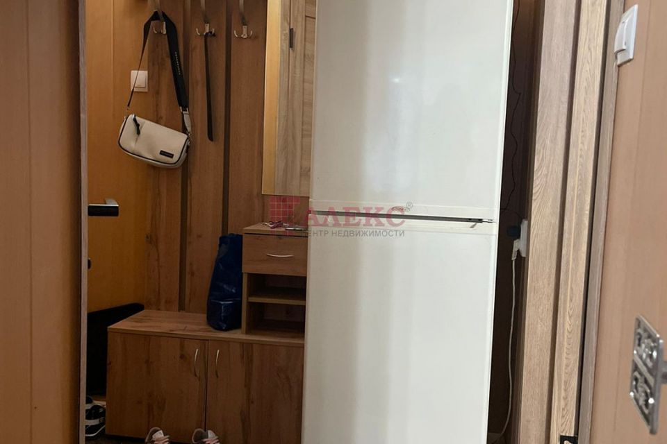 Сдаётся 3-комнатная квартира, 58.6 м²