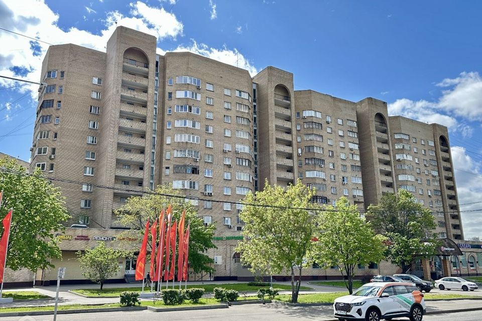 Продаётся 4-комнатная квартира, 98.1 м²
