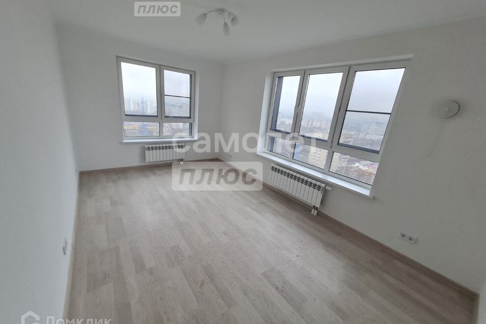 Продаётся 3-комнатная квартира, 76.1 м²