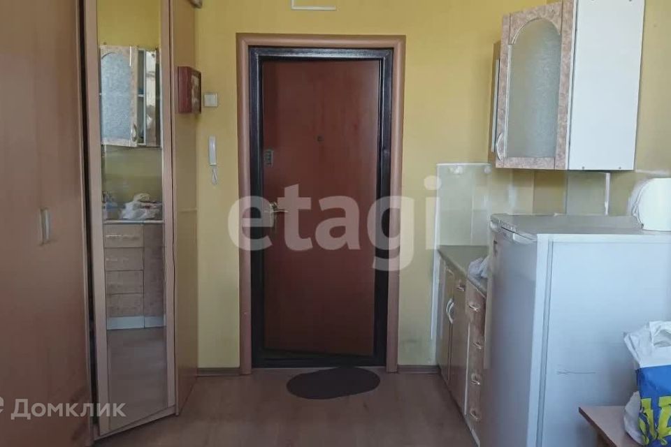 Продаётся комната в 1-комн. квартире, 13 м²