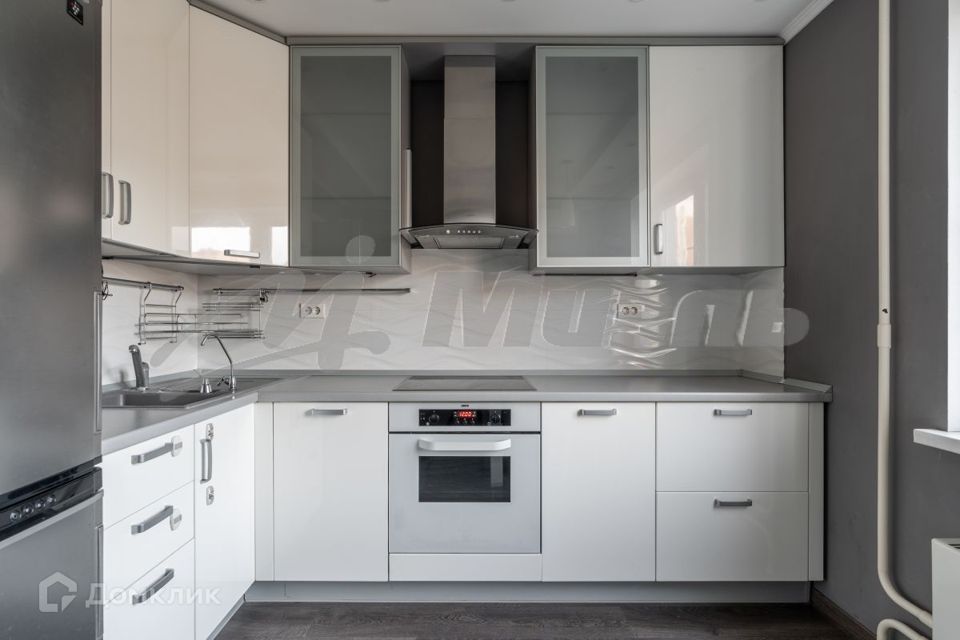 Сдаётся 2-комнатная квартира, 61.1 м²