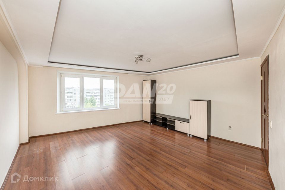 Продаётся 3-комнатная квартира, 74.2 м²