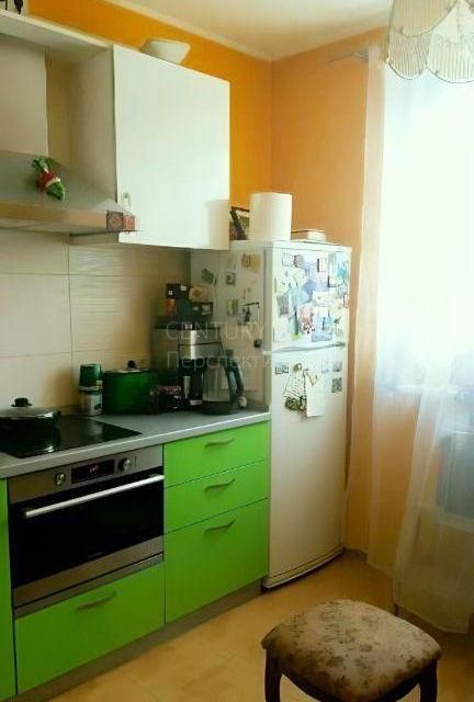 Продаётся 1-комнатная квартира, 42 м²