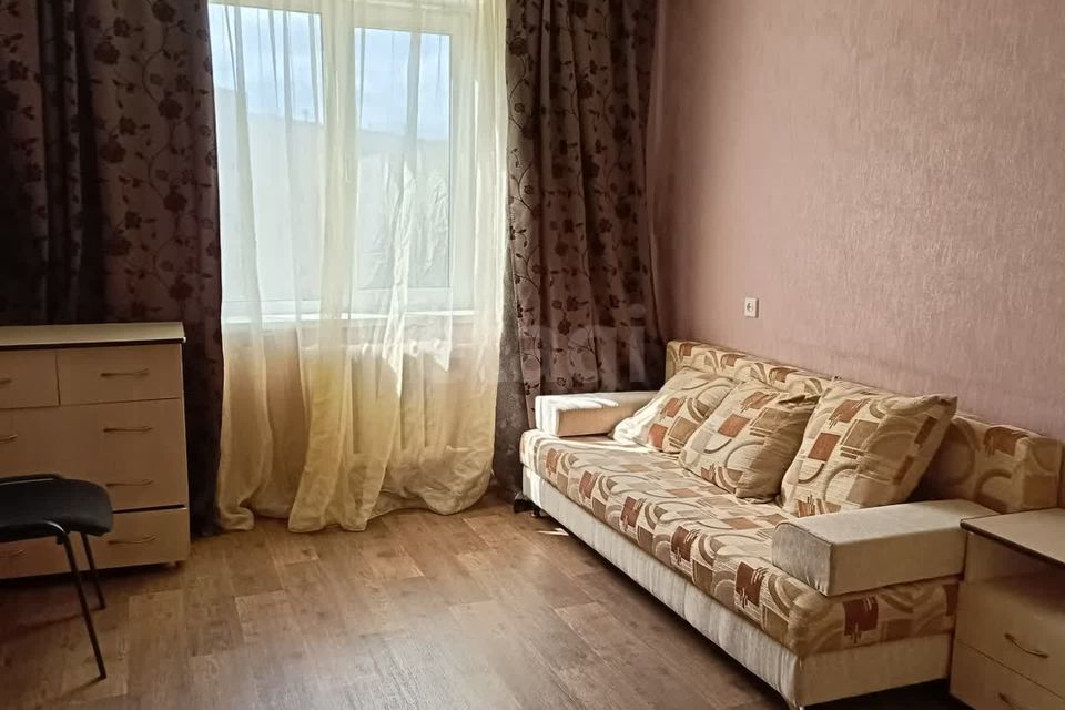 Сдаётся 2-комнатная квартира, 42 м²