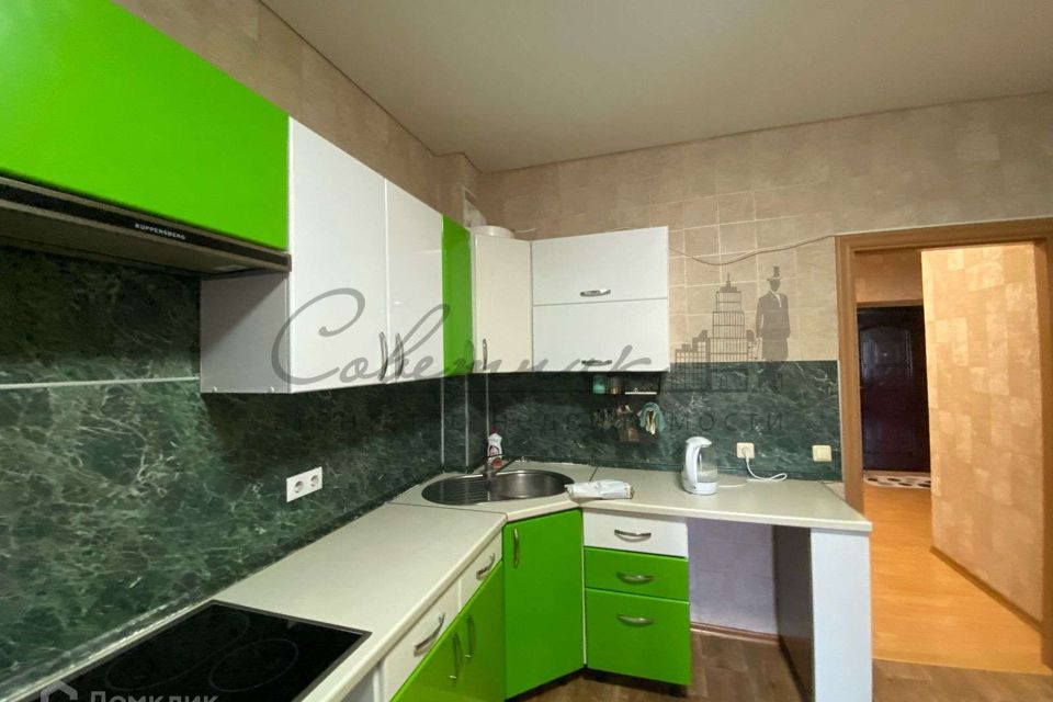 Сдаётся 1-комнатная квартира, 54 м²