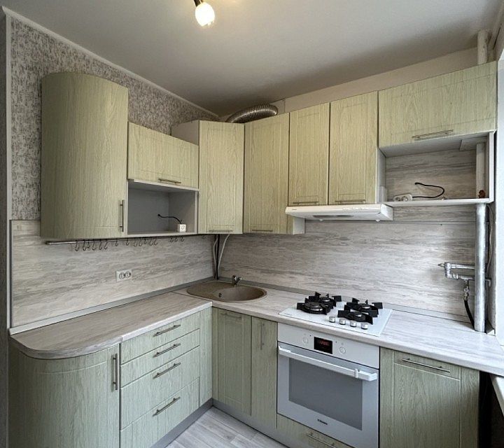 Продаётся 2-комнатная квартира, 42 м²