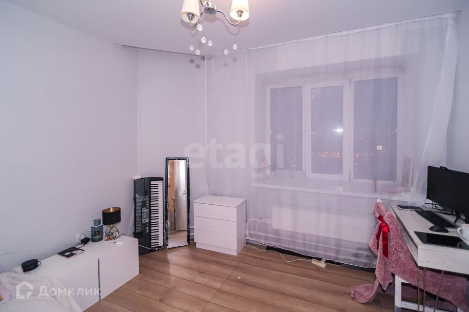 Продаётся 1-комнатная квартира, 37.7 м²