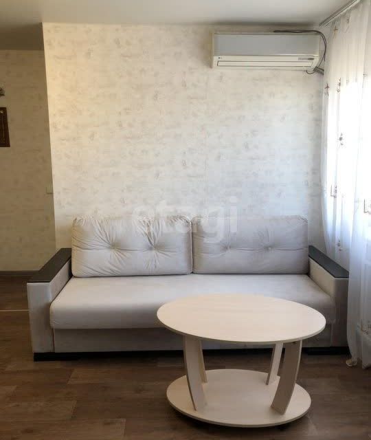 Продаётся 2-комнатная квартира, 42 м²