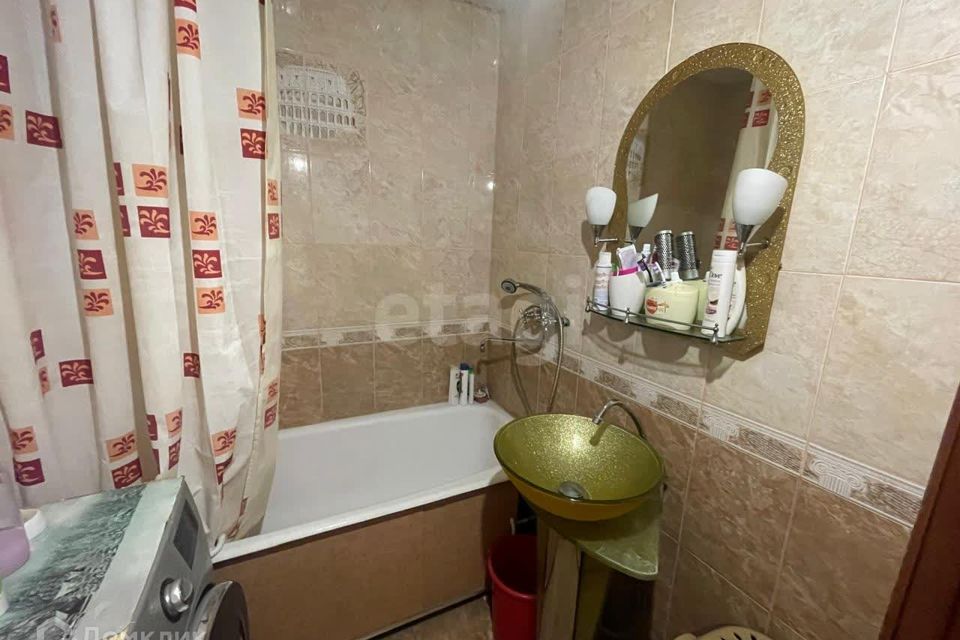 Продаётся 2-комнатная квартира, 60.3 м²